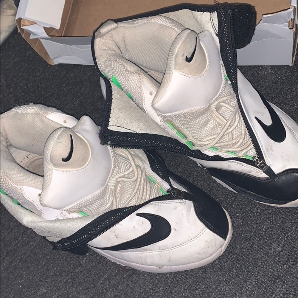 nike gloves